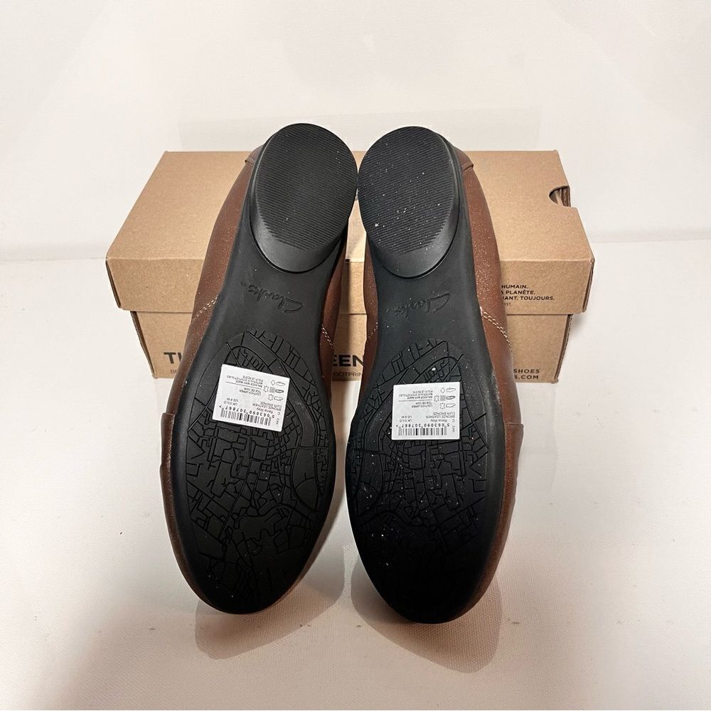 Clarks Rena Way Leather Flats - Picture 7 of 7